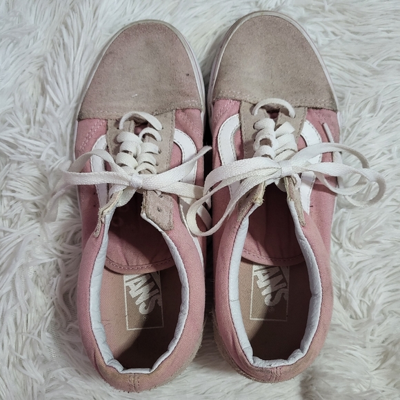 Vans Shoes - Vans Off the Wall Pink Shoes